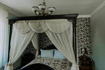 Фото номера Трехместный номер Отель Hotel Regal г. Бейюш 9