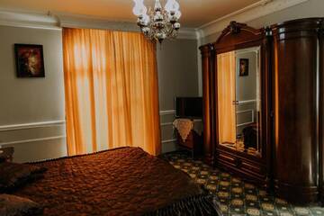 Фото номера Двухместный номер с 1 кроватью Отель Hotel Regal г. Бейюш 3