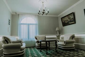 Фотографии Отель Hotel Regal г. Бейюш (Румыния) №3 Фото Отель Hotel Regal г. Бейюш 3