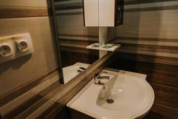 Фото номера Трехместный номер Отель Hotel Regal г. Бейюш 12